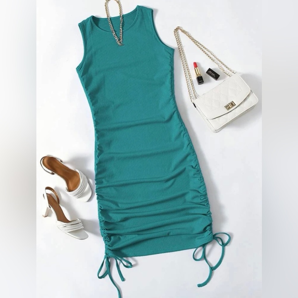 Nice dress!!